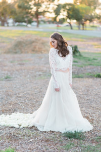 View More: http://jessicahickerson.pass.us/tulle-drenched-bride